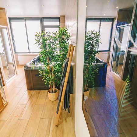 Spa Appartement O Temps Suspendu Reims Centre Sauna Et Jacuzzi Esterno foto